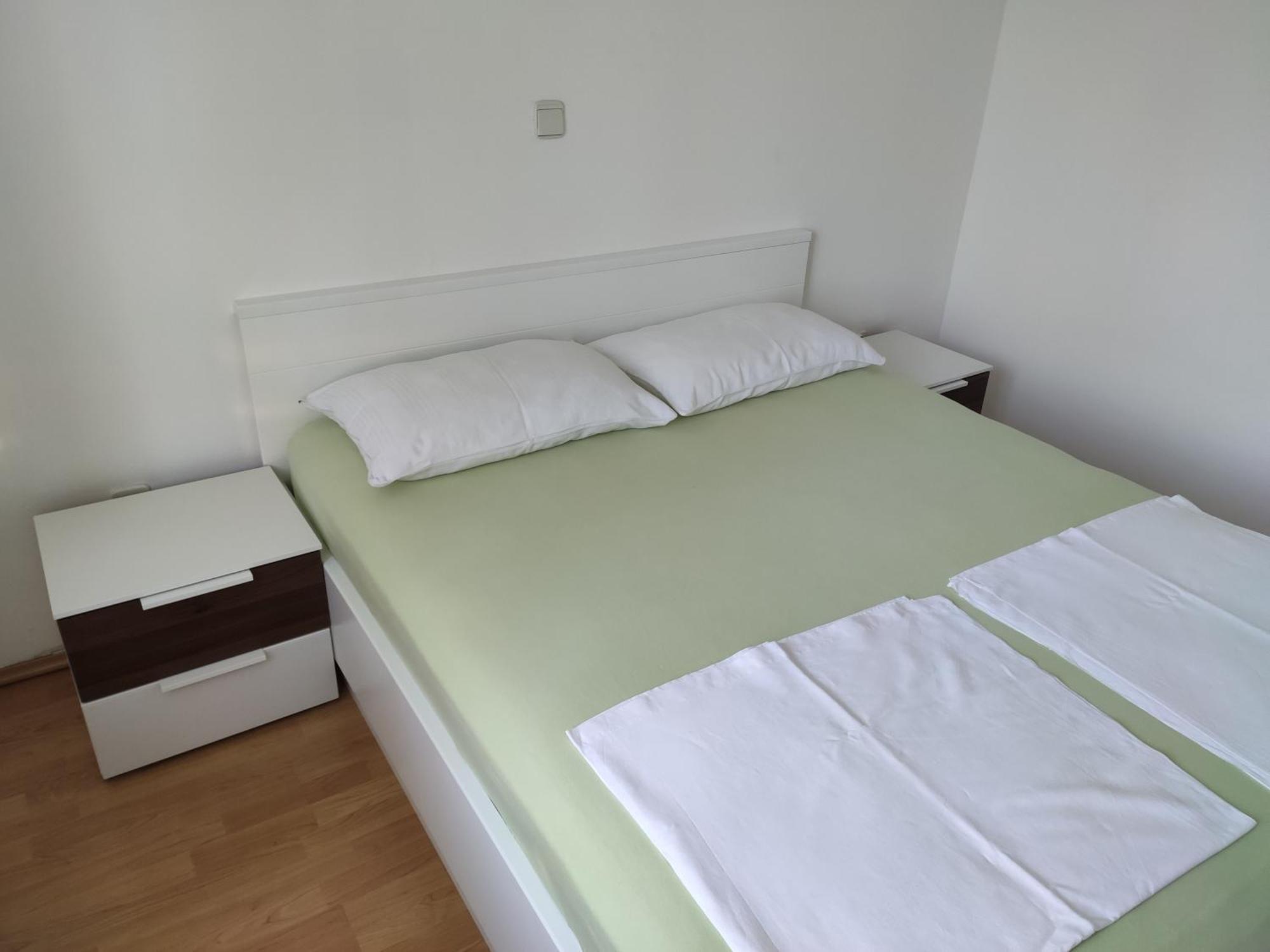 Apartment With Private Garden And The Terrace Ev Station Available Crikvenica Exteriör bild